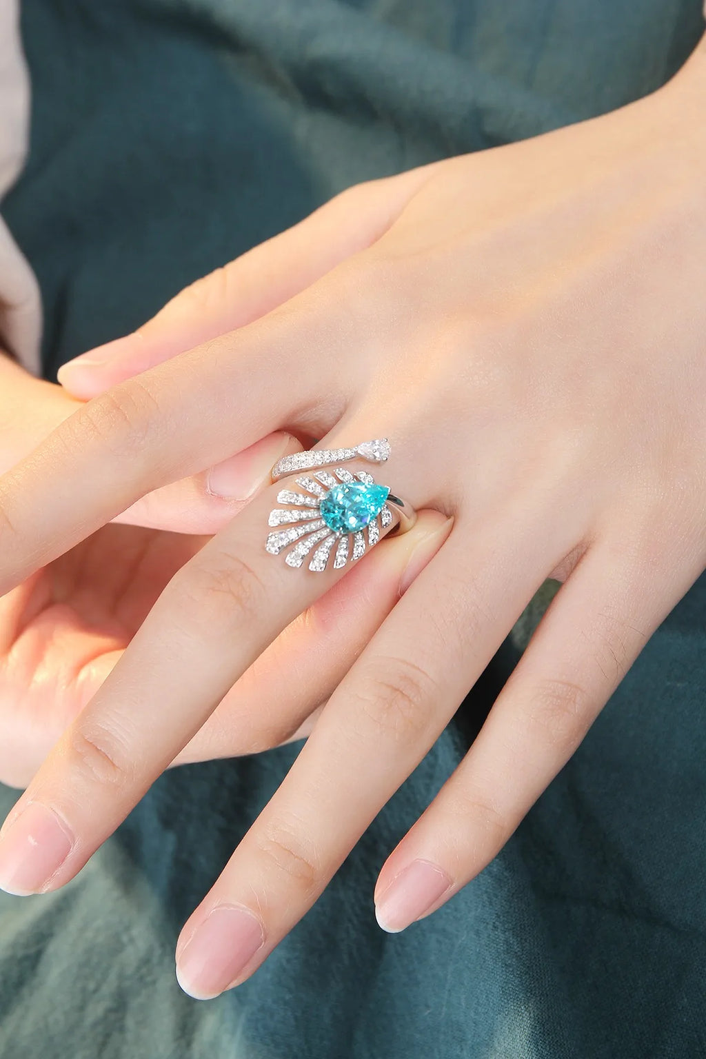 Unique Rings for Women 925 Sterling Silver Ring Lab Grown Paraiba Pear Blue Diamond Rings Jewellery Gift Idea for Her Birthday