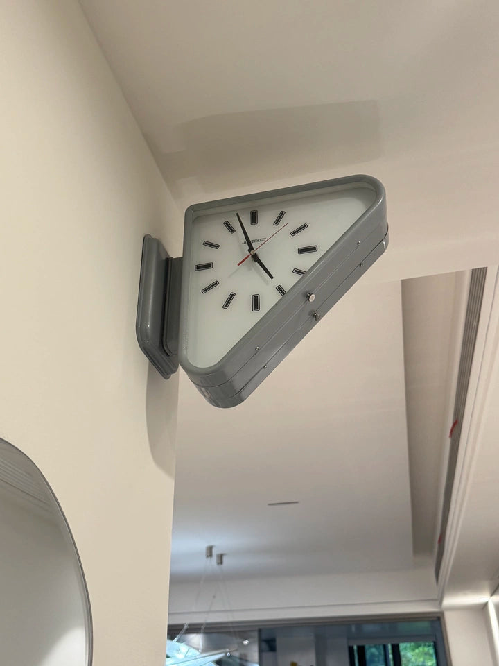 Modern Two-Sided Triangle Wall Clock – Silent Minimalist Design for Living Room