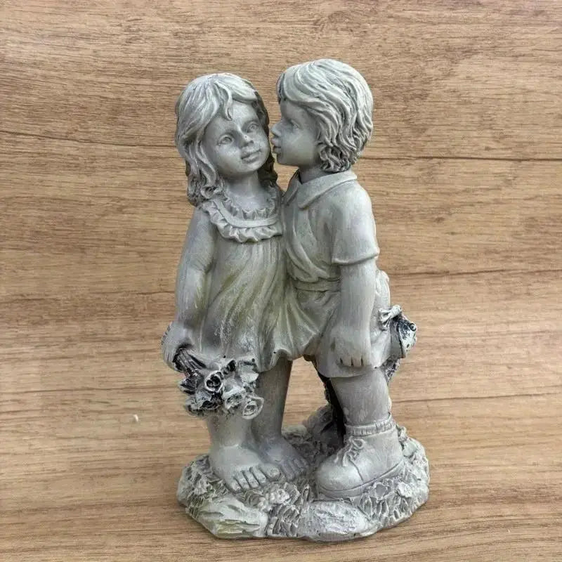 Garden Decor Endearing Sculpture Kids Sharing A Kiss on The Bench Living Room Decoration Fairy Garden Decorative Figurines