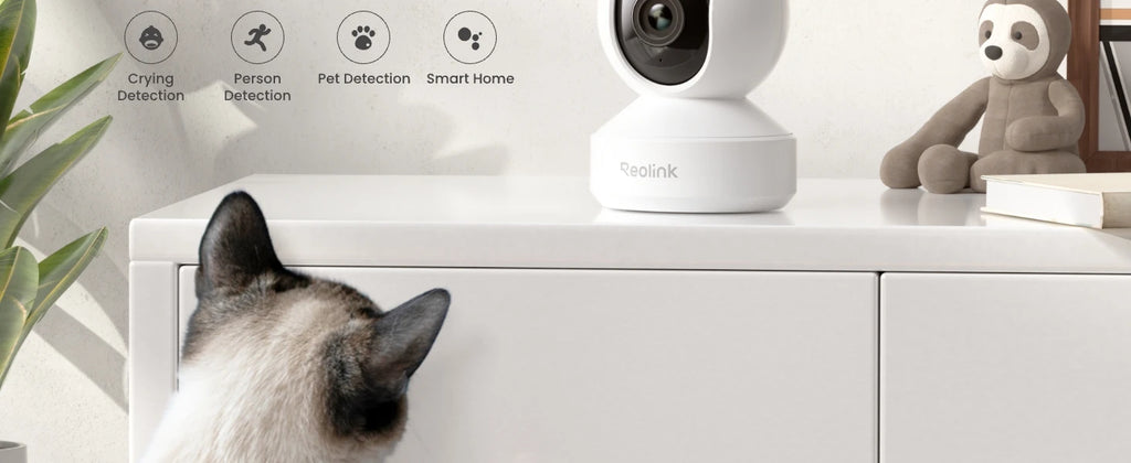 REOLINK 4K PTZ Indoor WiFi 6 Security Camera, 8MP, Person and Pet Detection