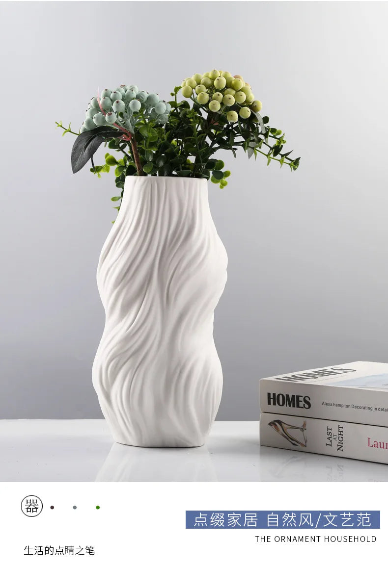 Simple European home decor ornaments, white ceramic vases, living room wine cabinets, dried flower crafts, flower utensils