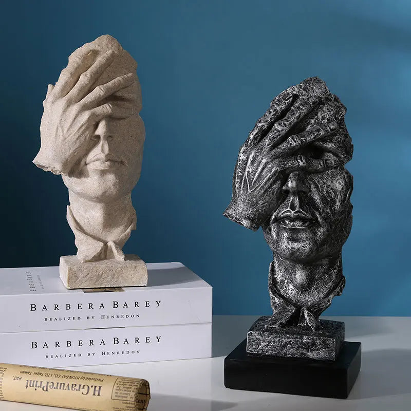 Vintage Resin Decorative Ornament – Artistic Home Decor for Living Room & Shelves