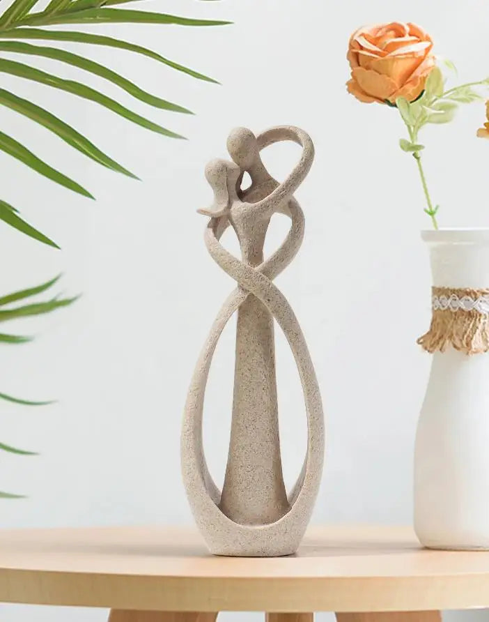Nordic Embracing Couple Sculpture – Romantic Home Decor for Bookshelf, Living Room & Bedroom
