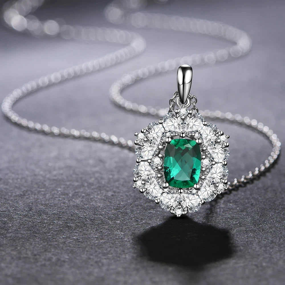 ATTAGEMS 925 Sterling Silver Emerald Stone Pendant Necklace With Chain 45cm Fine Jewelry Gift