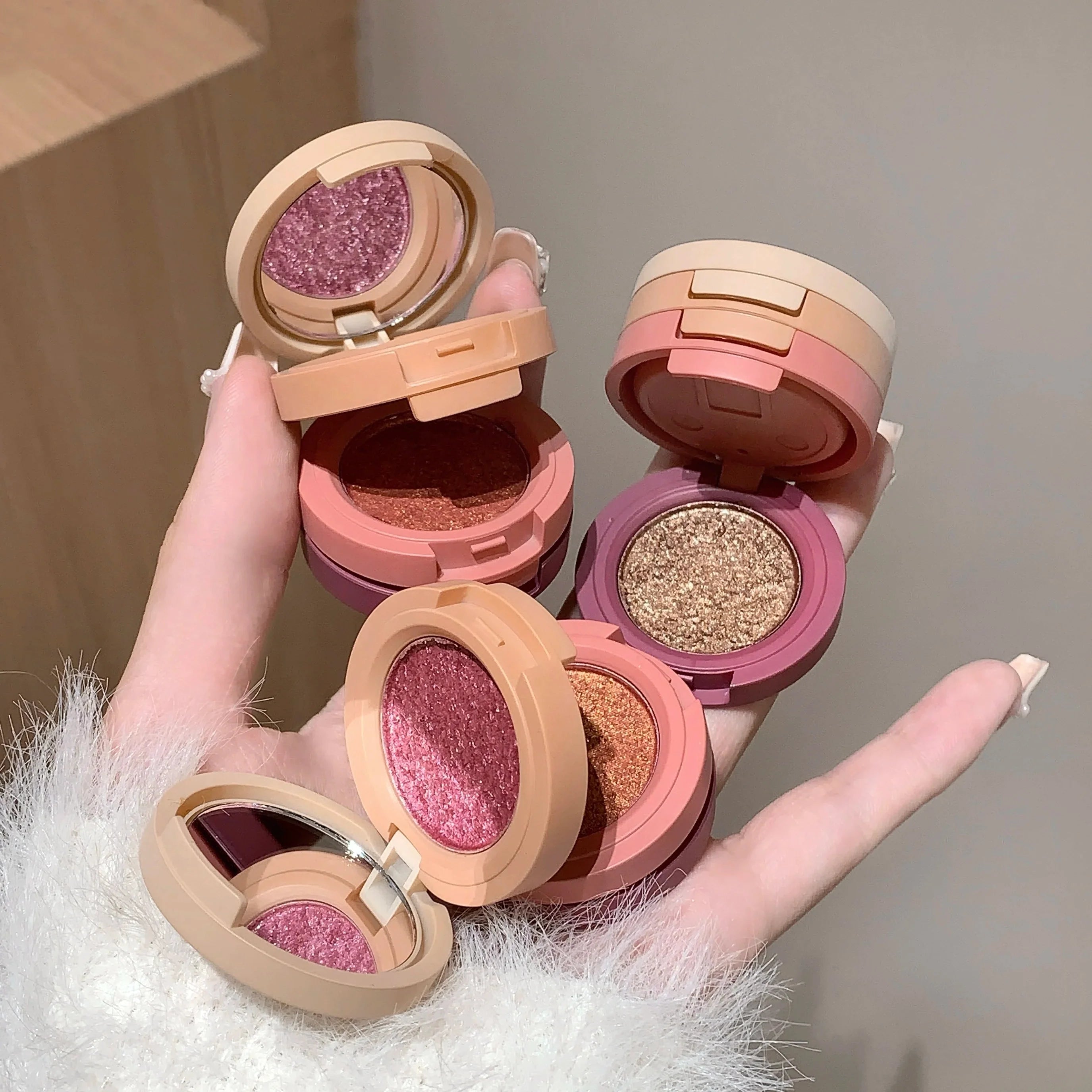 Shaqinuo Earth-tone Eyeshadow Palette